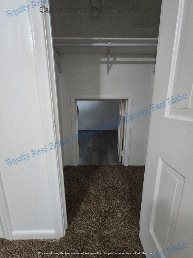 Photo - 555 N 13th Ave