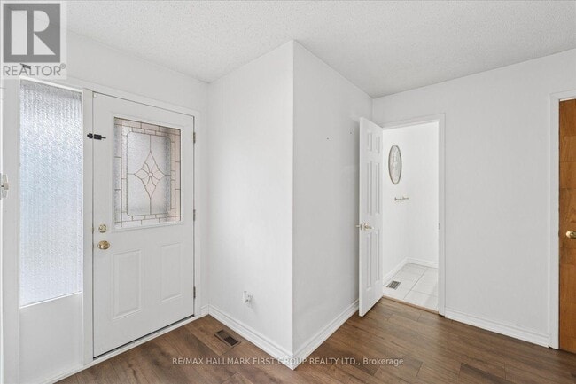 Photo - 747 Stonepath Cir