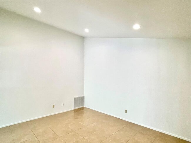 Photo - 1802 Prairie Knoll Ct