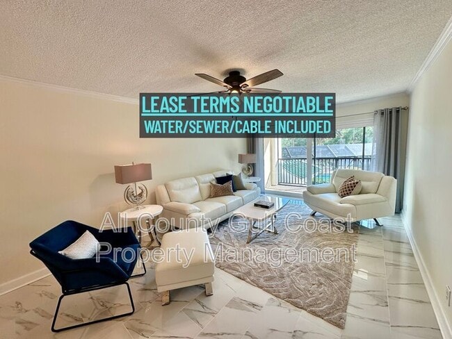 Building Photo - 512 W Venice Ave