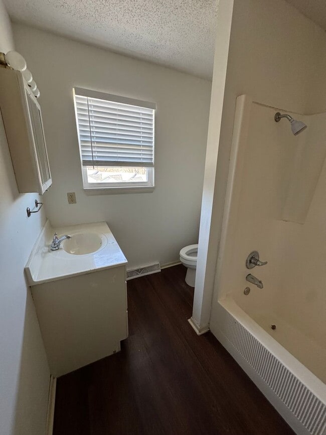 Photo - Three Level Three Bedroom Duplex in SW Columbia