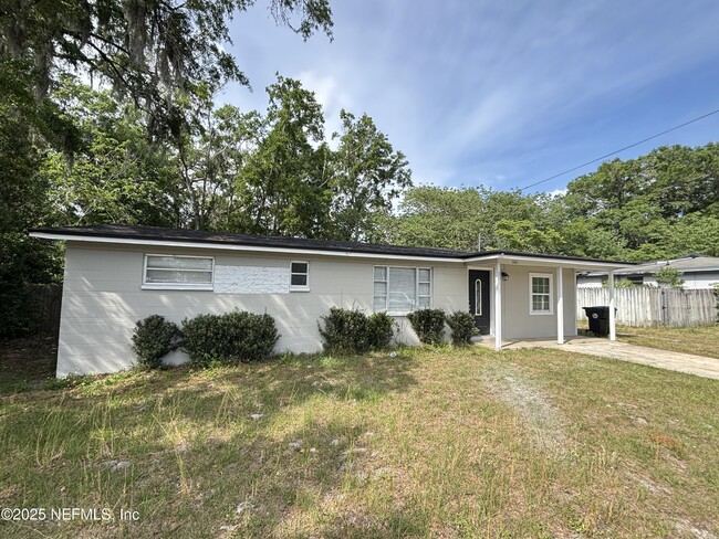 Photo - 361 Arora Blvd House