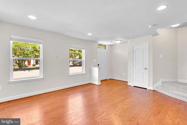 Photo - 617 S Cherry Grove Ave