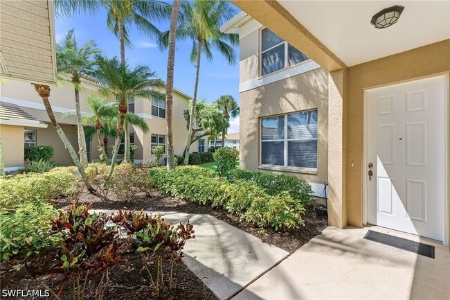 Photo - 800 Carrick Bend Cir