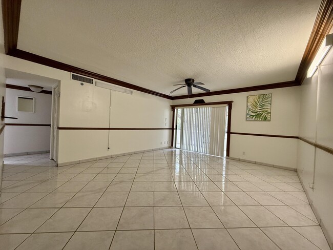 Photo - 636 NW 13th St Condo Unit 15