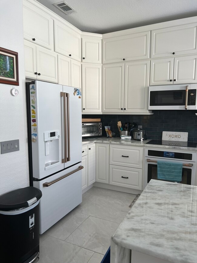 Photo - 6012 Yeats Manor Dr