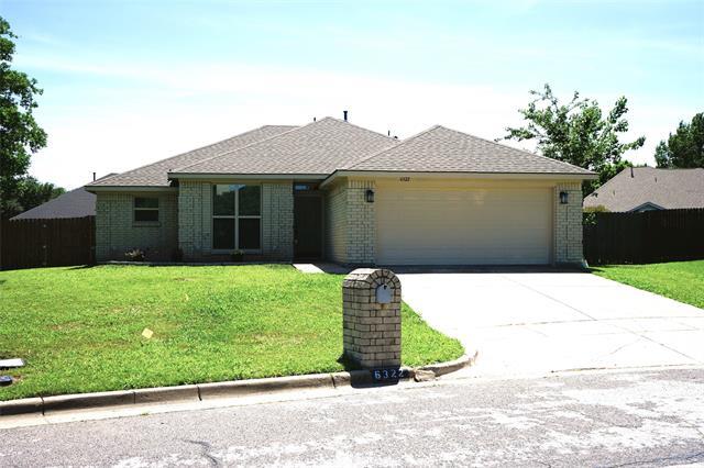 Photo - 6322 Woolwich Dr