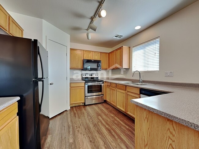 Photo - 6727 W Desert Ln