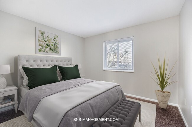 Photo - Woodmere Apartments