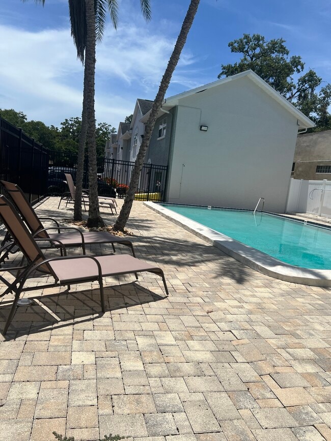 Photo - 5647 Townhouse Dr
