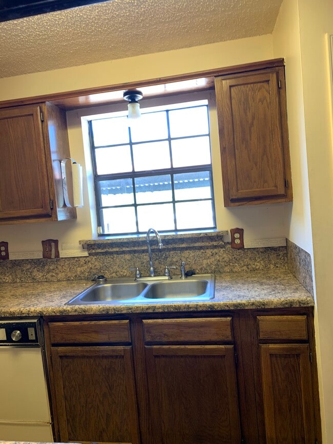 Photo - 4456 Stumberg Ln