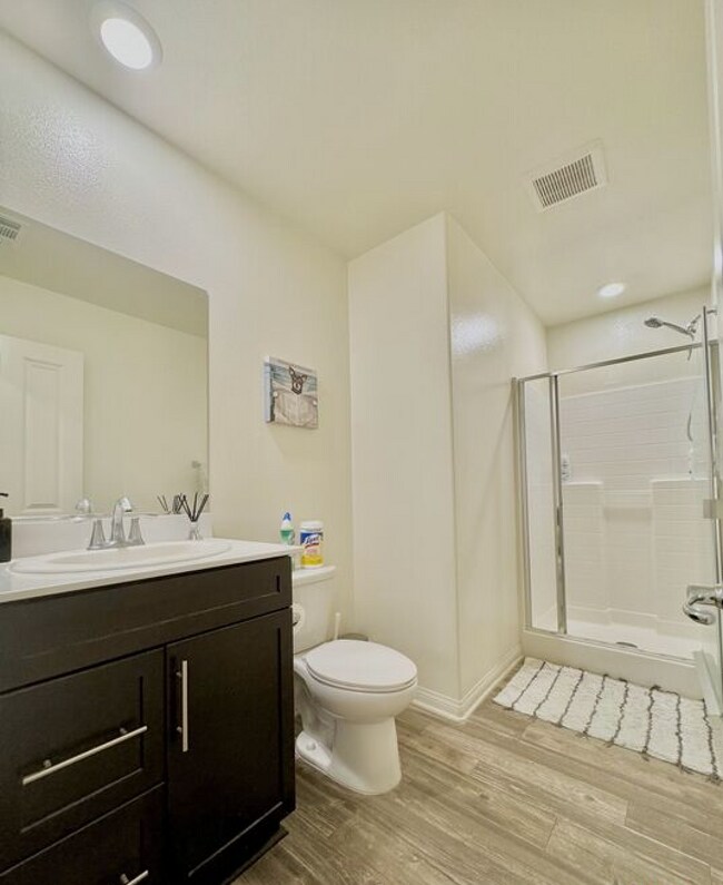 Photo - 14416 Plum Ln