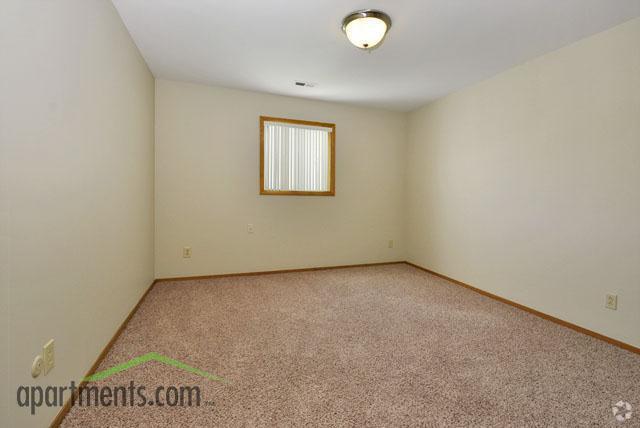 Bedroom - Indian Village Apartments