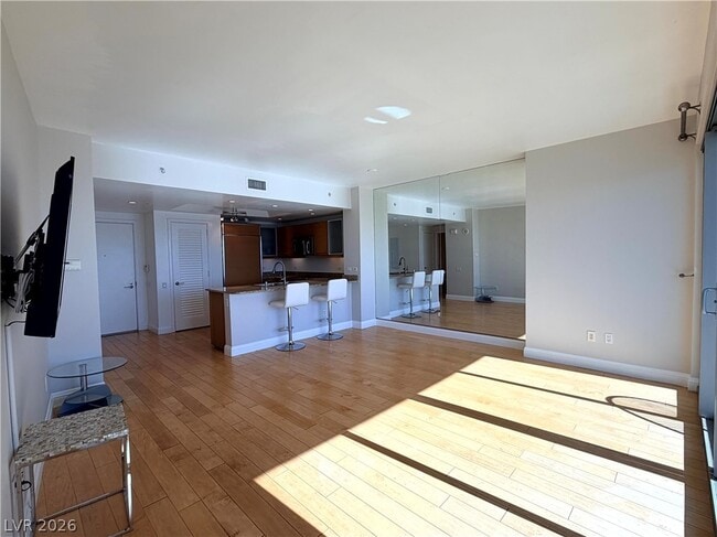 Photo - 322 Karen Ave Unit 2803