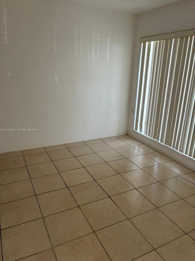 Photo - 1600 NE 114th St Unit 106