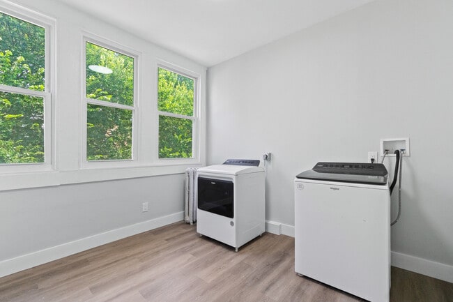 Lavandería - 114 Littleton Ave