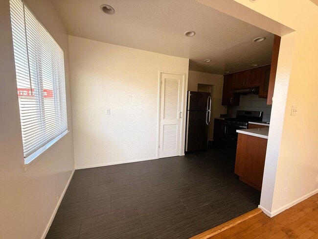 Photo - 3420-3426 Carlson Blvd Unit 3424