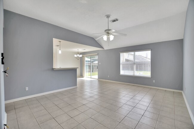 Photo - 18234 Drum Heller Ln