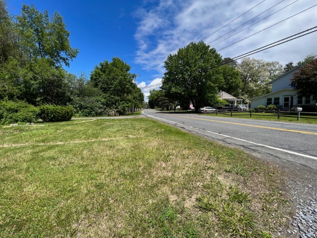 Building Photo - 1411 Dunnsville Rd Rental