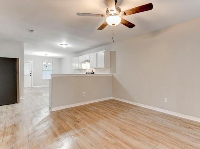Photo - AVAILABLE SOON! (SECTION 8 ACCEPTED)