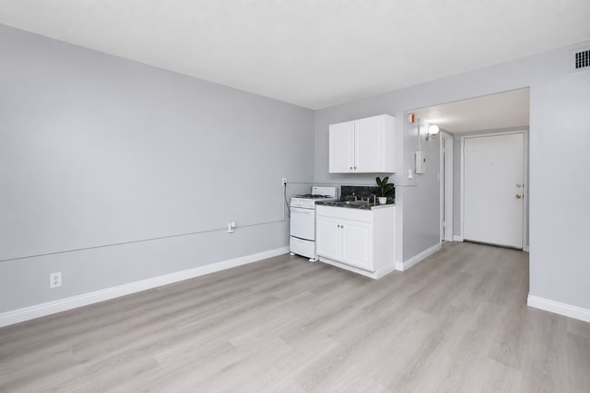 Premier Apartments