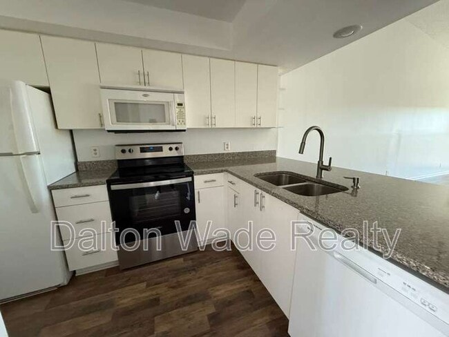 Photo - 2045 Sunset Grove Ln