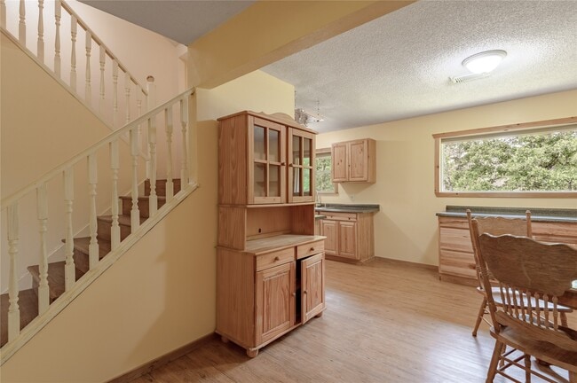 Photo - 86 Oak Hill Dr