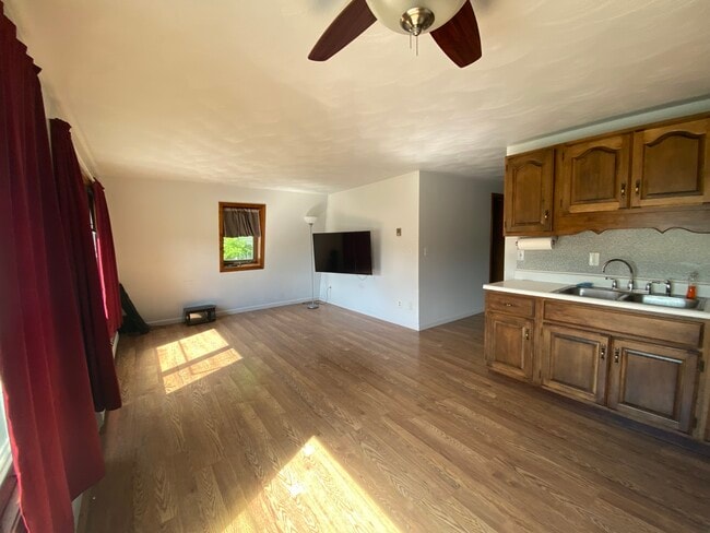 Photo - 5 Highridge Dr