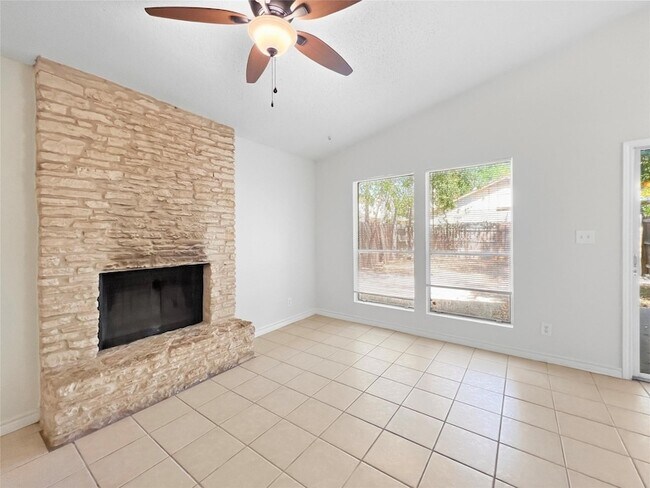 1012 Fieldwood Dr Unit A