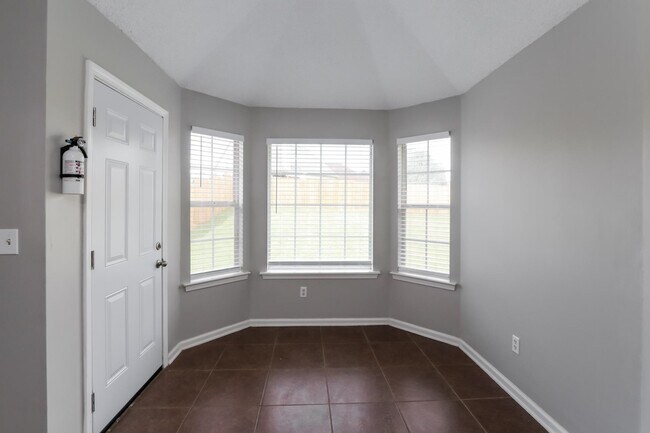 Photo - 5414 Maiden Grass Dr