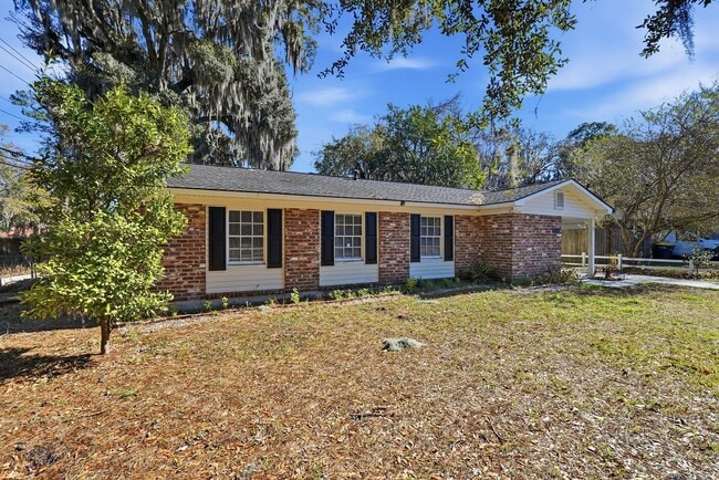 Photo - Ranch Style Home in Southside Savannah