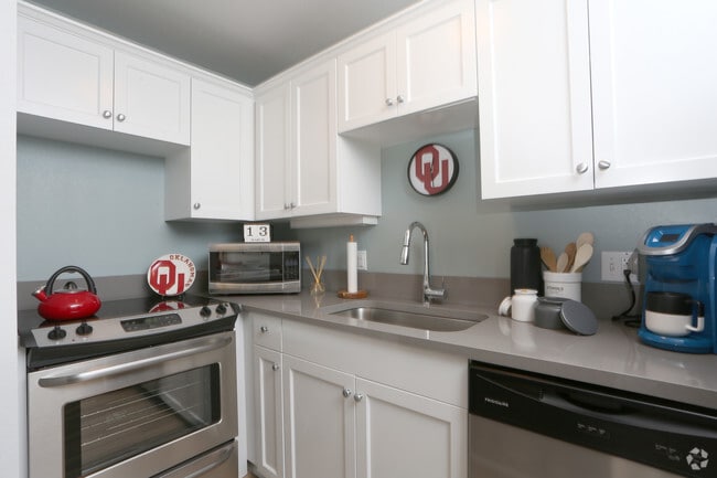 Photo - The Flats at Norman