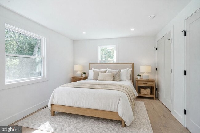 Photo - 316 Farmdale Rd