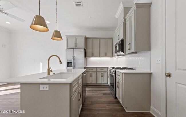 200 Prescott Blvd Unit 300
