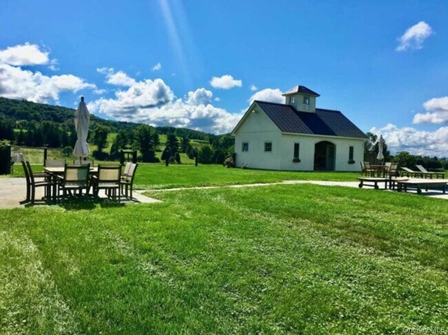 Photo - 162 Amenia Union Rd