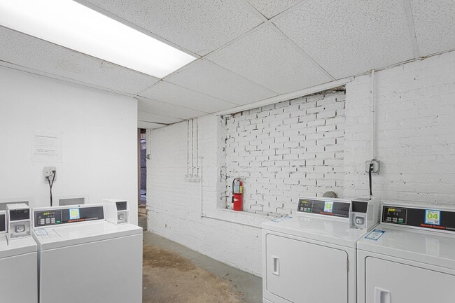 Photo - 1724 W Juneway Ter Unidad 3b