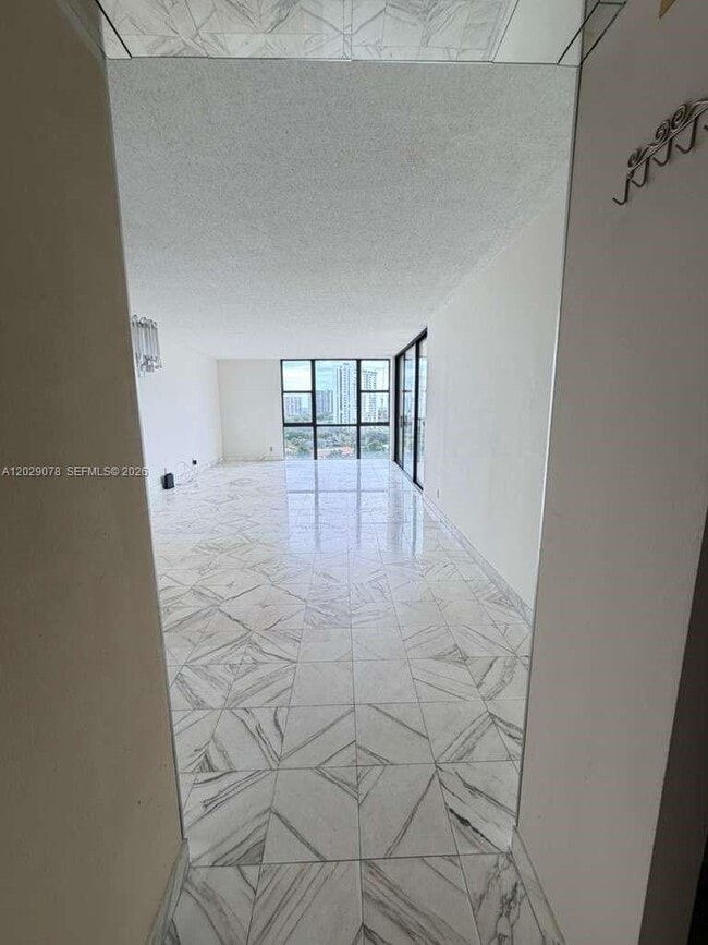 Photo - 20379 W Country Club Dr Unit 1433