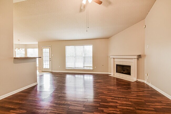 Photo - 2708 Baird Dr