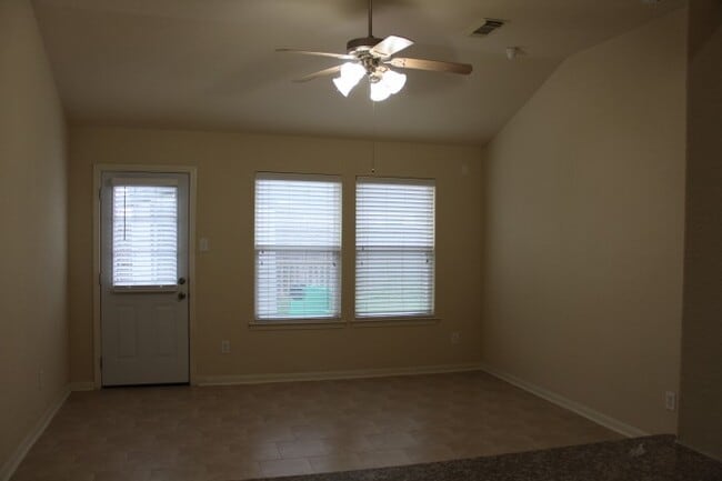 Photo - 18114 Surrey Lake Ln