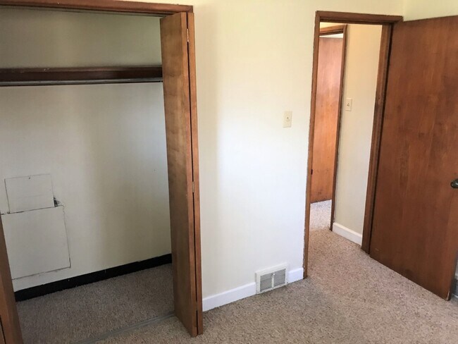 Photo - 1163 Highland Ave