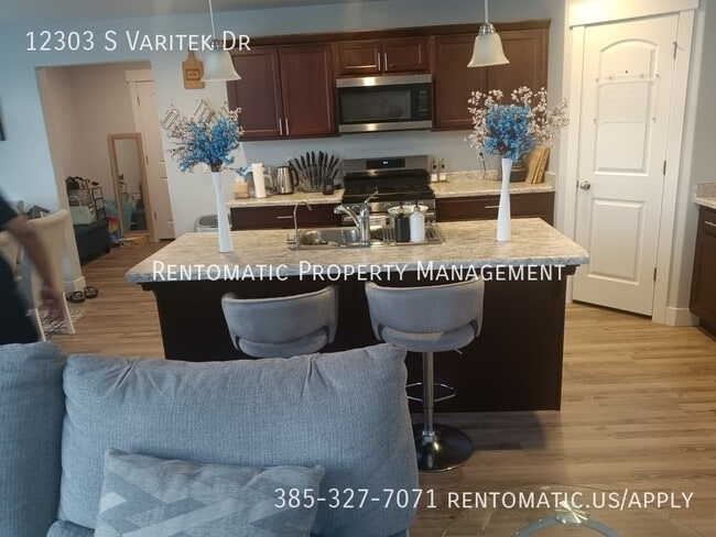 Photo - 12303 S Varitek Dr