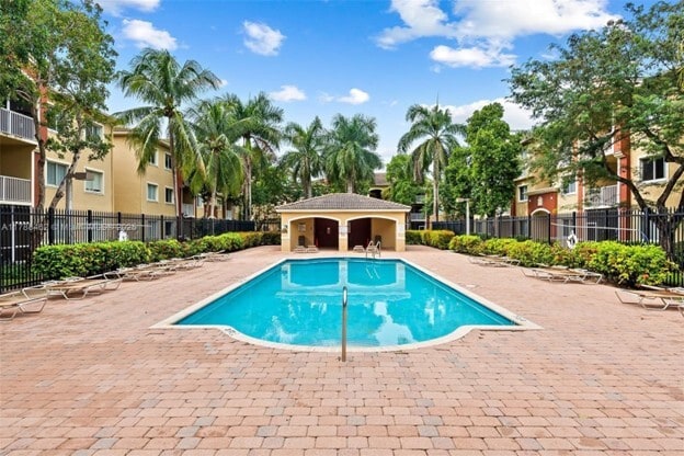 Building Photo - 7085 Nova Dr Unit 229 Rental