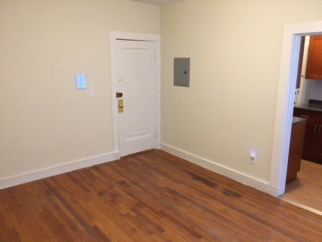 Photo - 109 Brainerd Rd Unit 5
