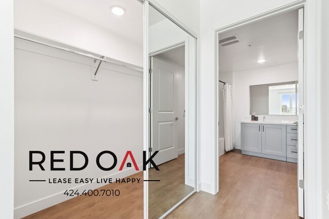 Photo - 14526 Kittridge St Unit 505