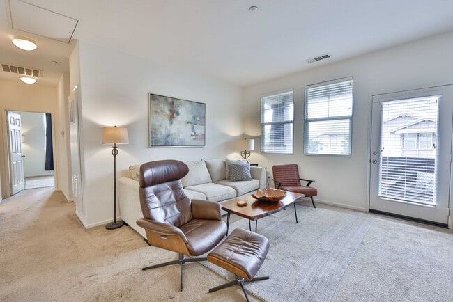 Photo - 16913 Laurel Hill Ln Unidad ID1395305P