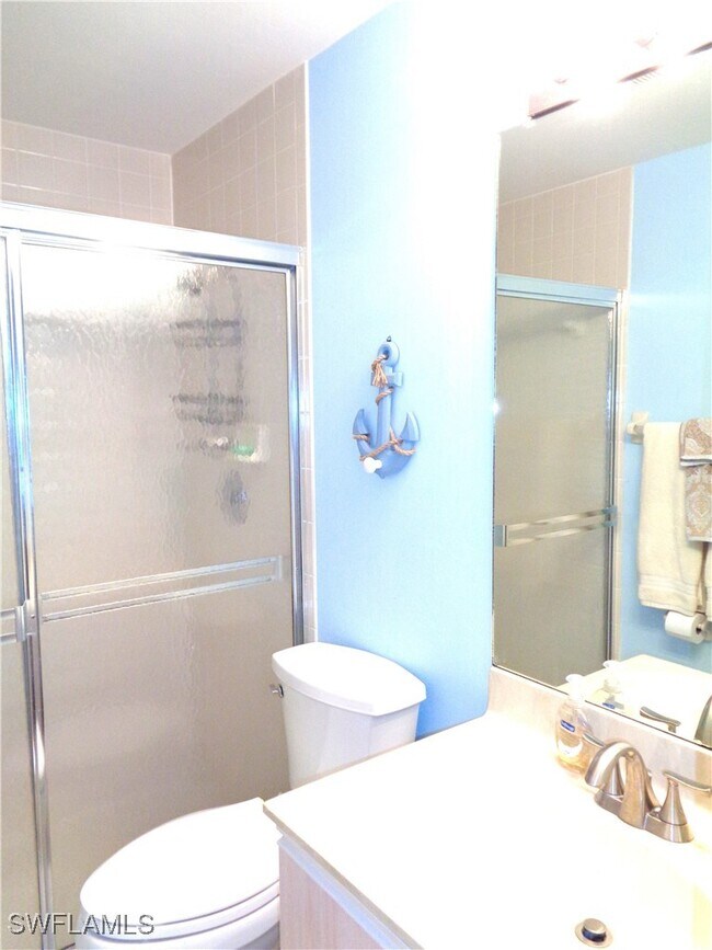Photo - 6260 Bellerive Ave Unit 4