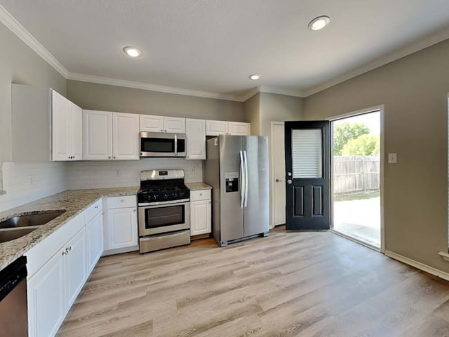 Photo - 2740 Cedar Ridge Ln