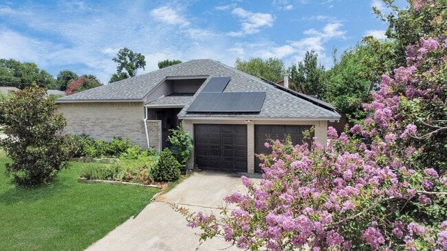 Building Photo - 2638 S Camden Pkwy Rental