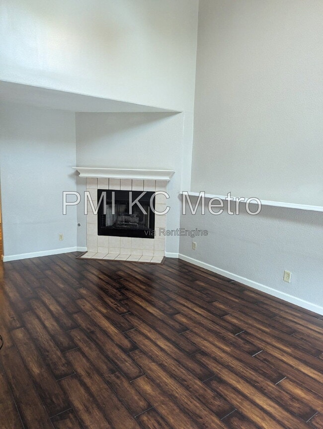 Photo - 15811 E 20 St S