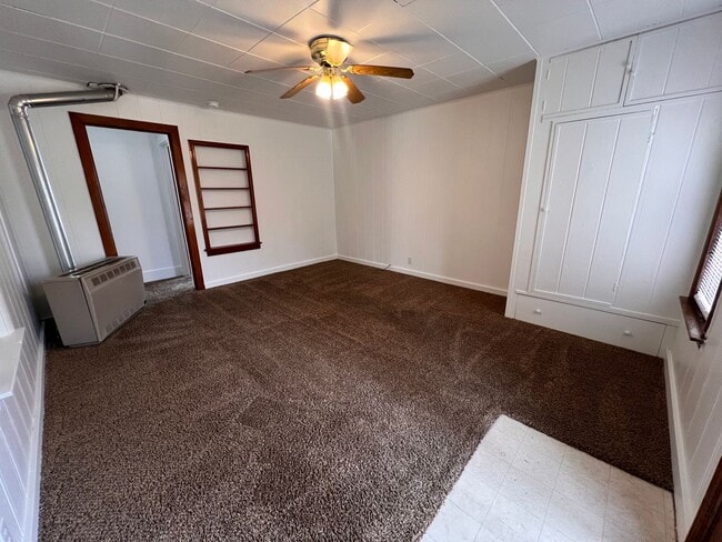 Photo - 333 N 5th St